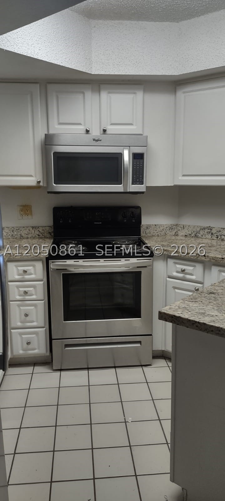 LAS VISTAS AT DORAL CONDO - Residential Lease