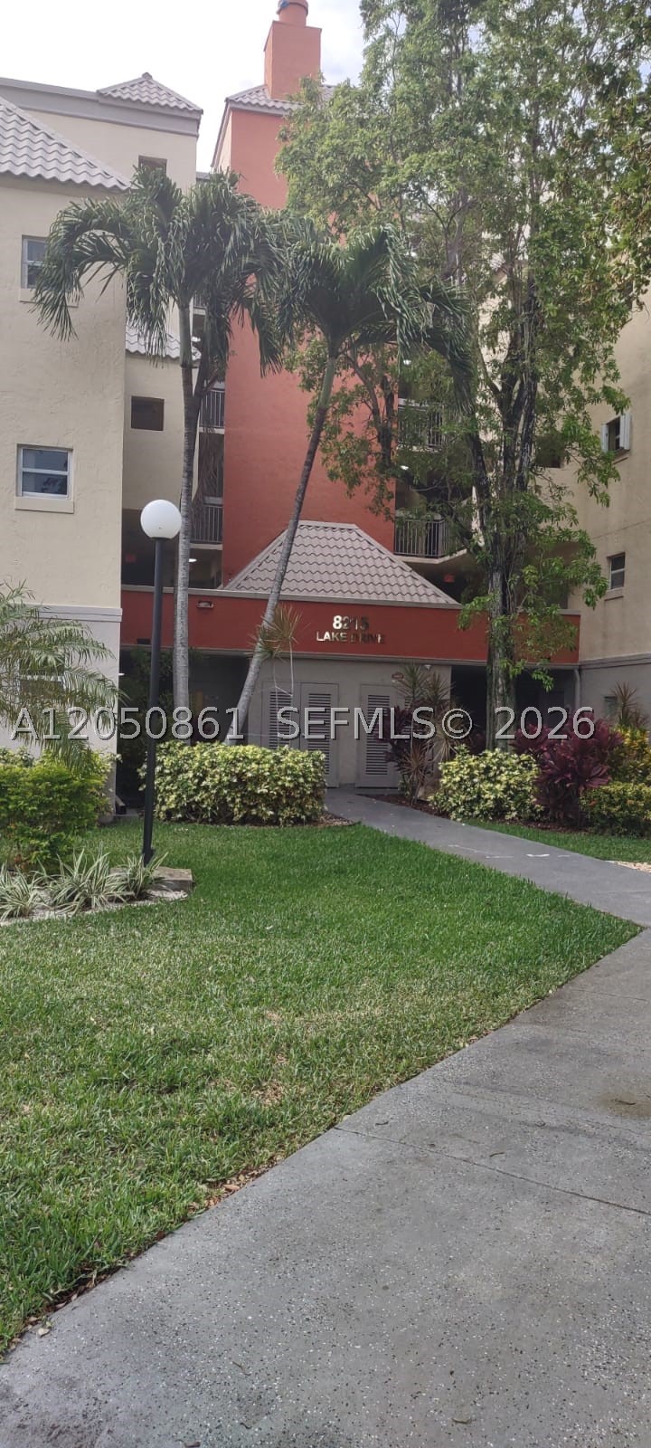 Stunning and spacious condominium located in Las Vistas at Doral, featuring 2 bedrooms and 2 bathrooms. The unit boasts stainless steel appliances, granite countertops, and hardwood floors. In-unit washer and dryer for added convenience. Enjoy access to tennis and racquetball courts, four sparkling swimming pools, a fully equipped fitness center, a clubhouse, and much more. This unit is currently vacant and ready for immediate occupancy.