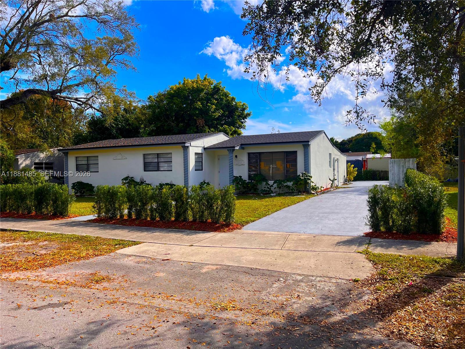 PINE TREE PARK 1ST ADDN - Residential