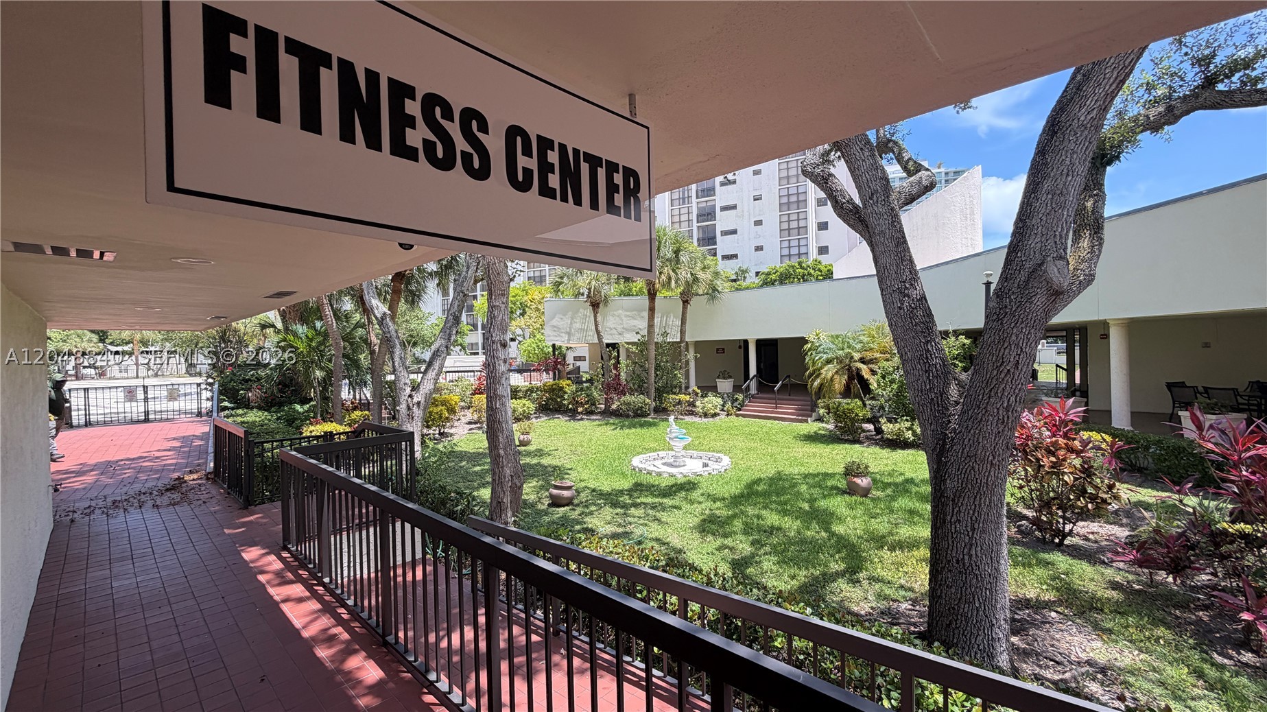 PLAZA OF AMERICAS CONDO P - Residential Lease