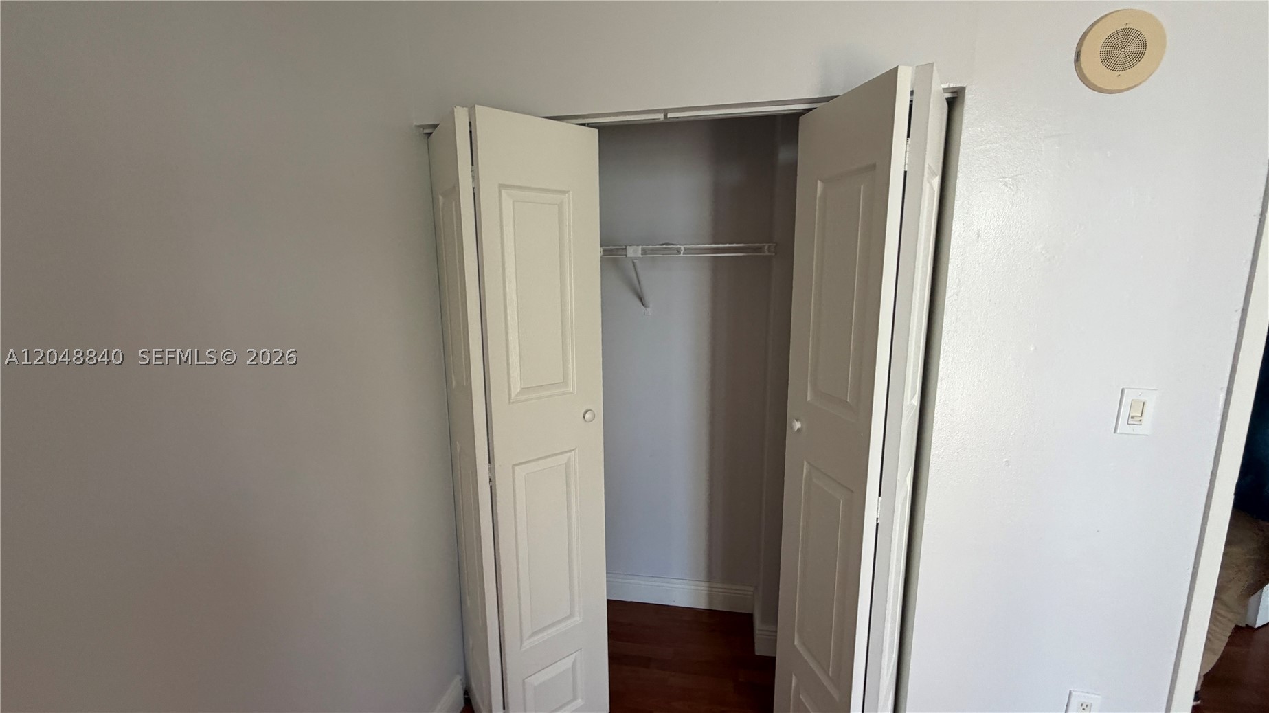 PLAZA OF AMERICAS CONDO P - Residential Lease