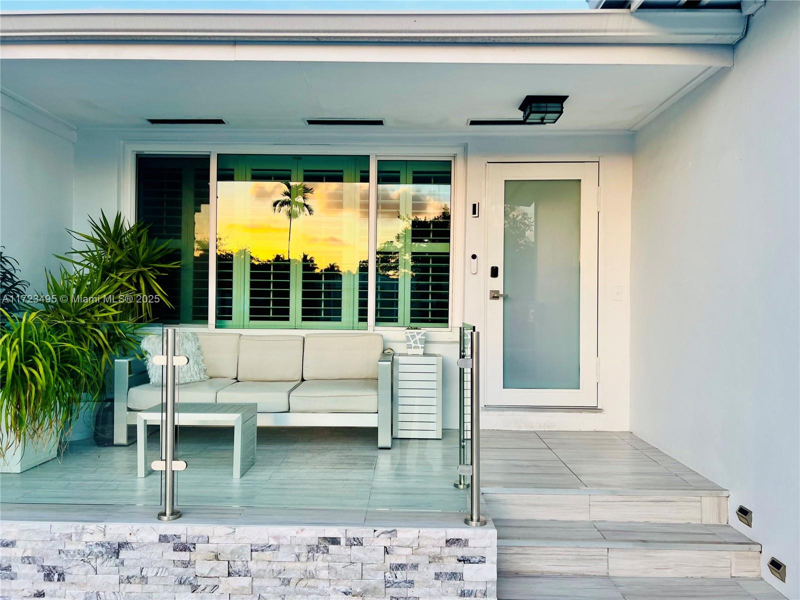 TREASURE PLAZA - Residential