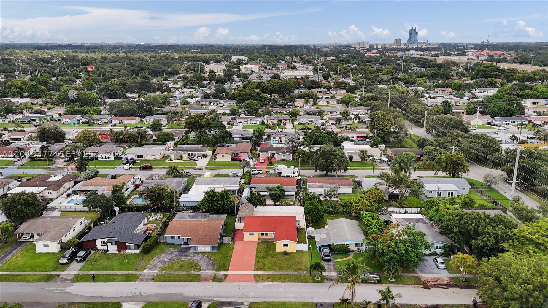 DRIFTWOOD PLAZA - Residential