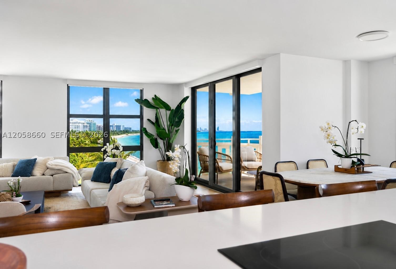TOWERS OF KEY BISCAYNE CO - Residential
