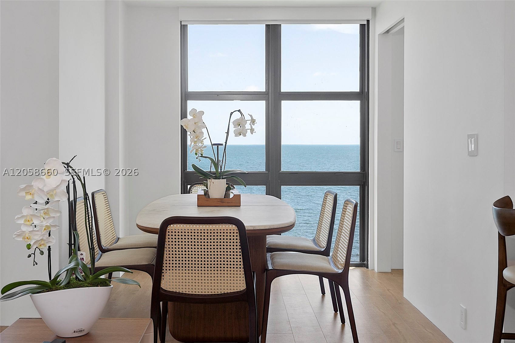 TOWERS OF KEY BISCAYNE CO - Residential