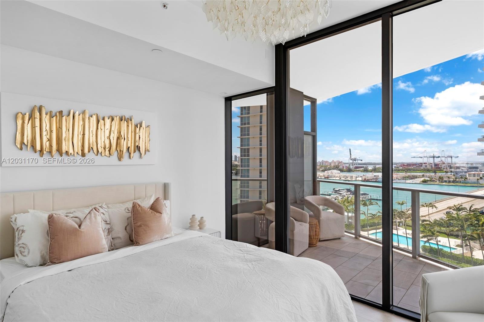 FIVE PARK - Residential Lease