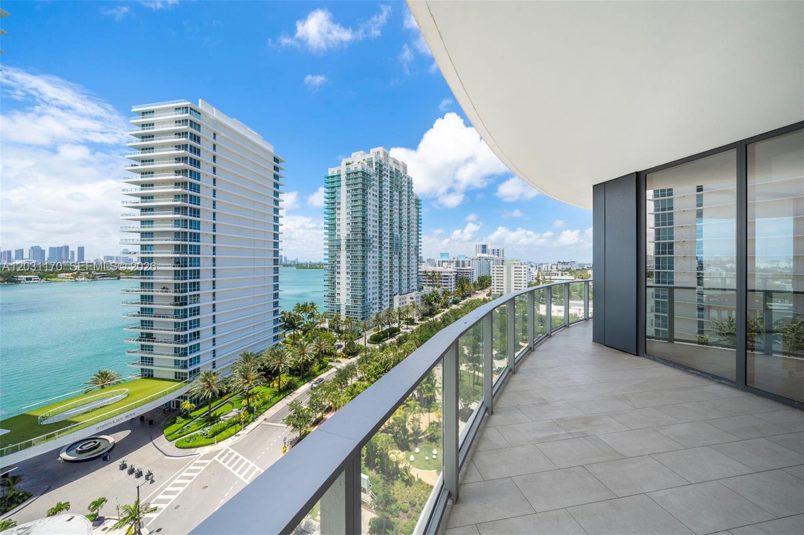 FIVE PARK - Residential Lease