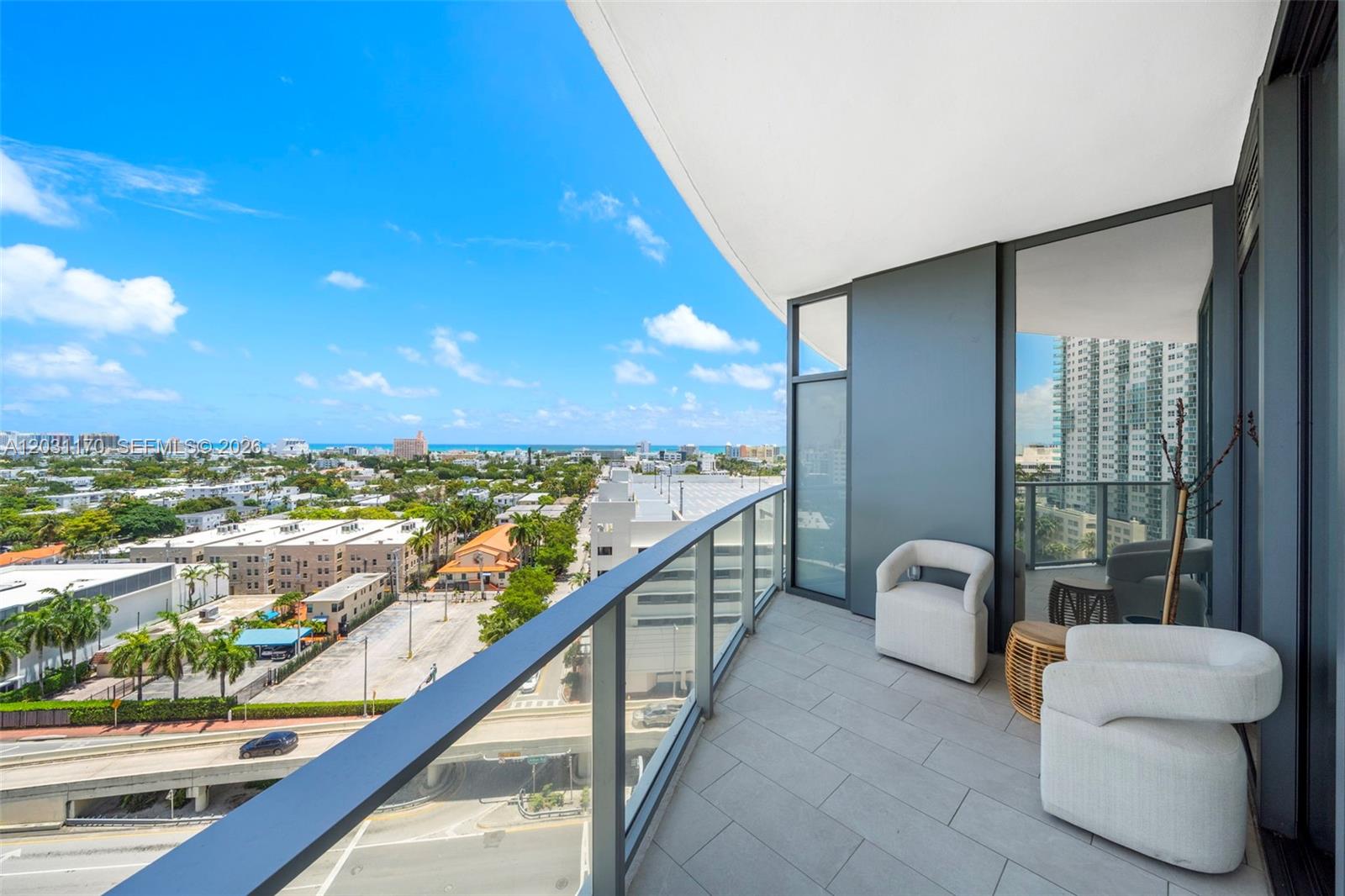 FIVE PARK - Residential Lease