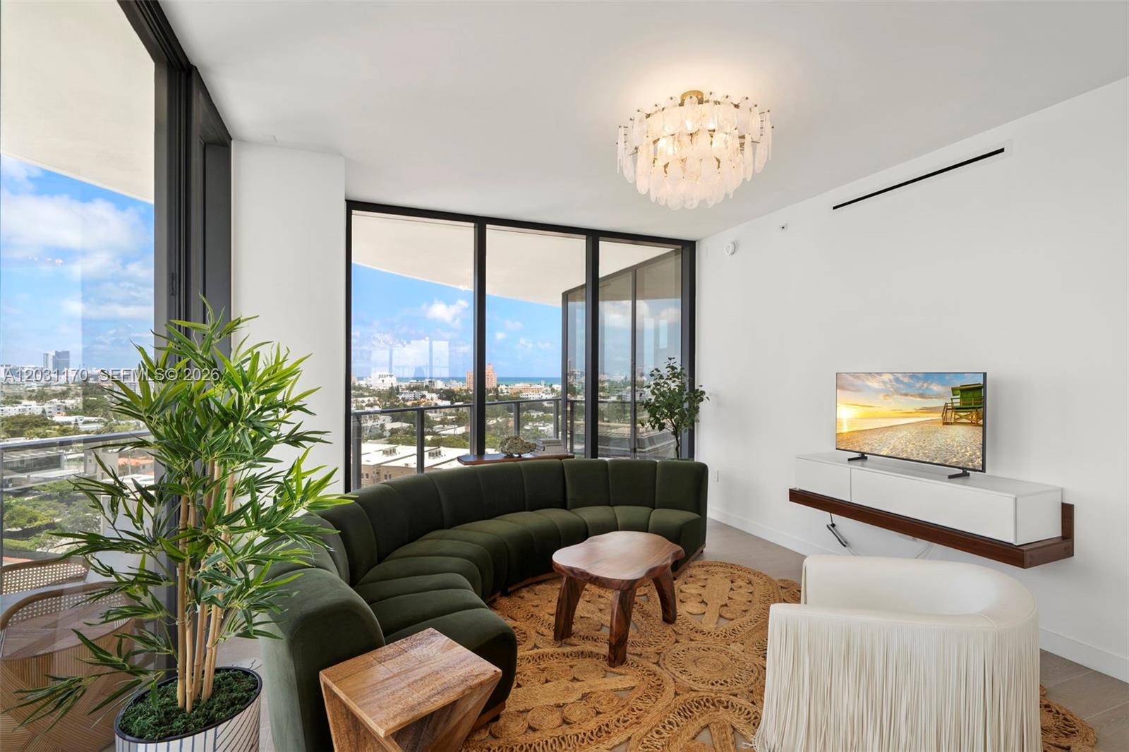 FIVE PARK - Residential Lease