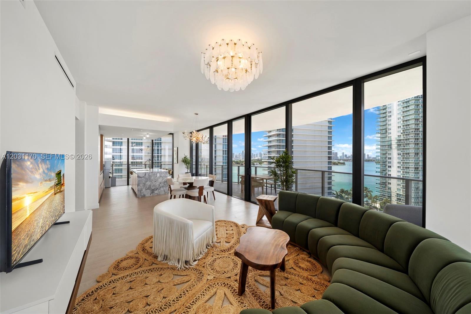 FIVE PARK - Residential Lease