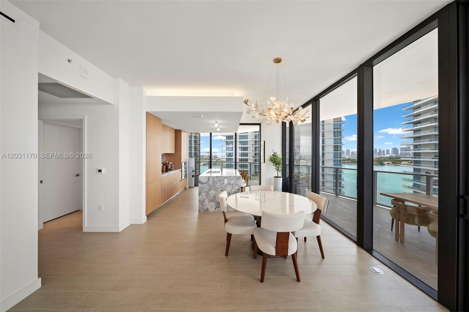 FIVE PARK - Residential Lease