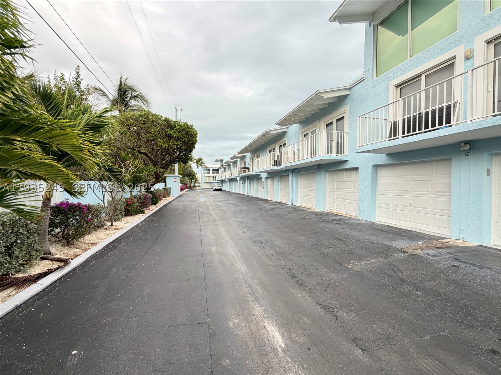 Key Largo Yacht Club - Residential
