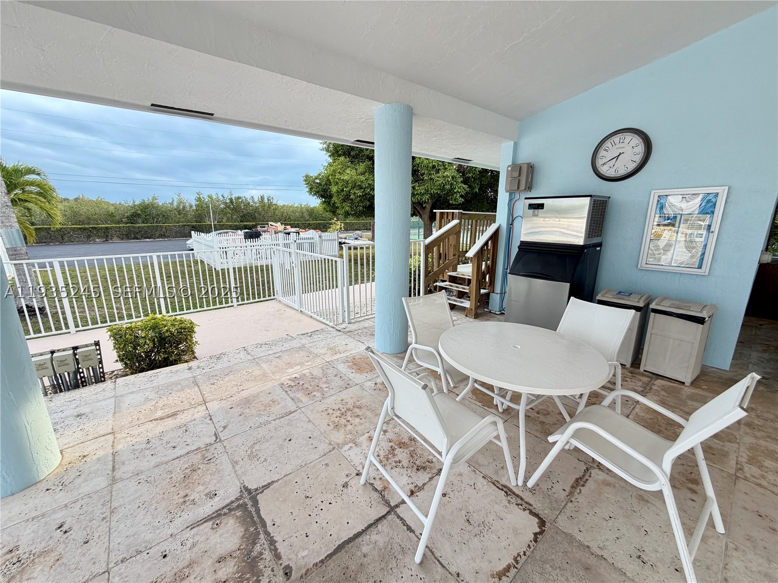 Key Largo Yacht Club - Residential