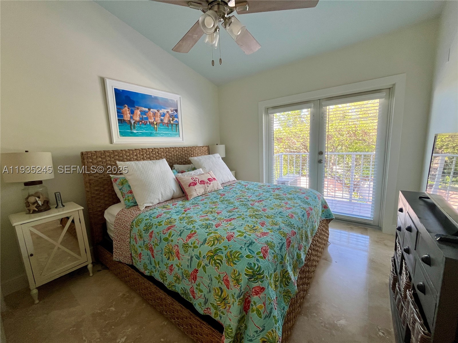 Key Largo Yacht Club - Residential