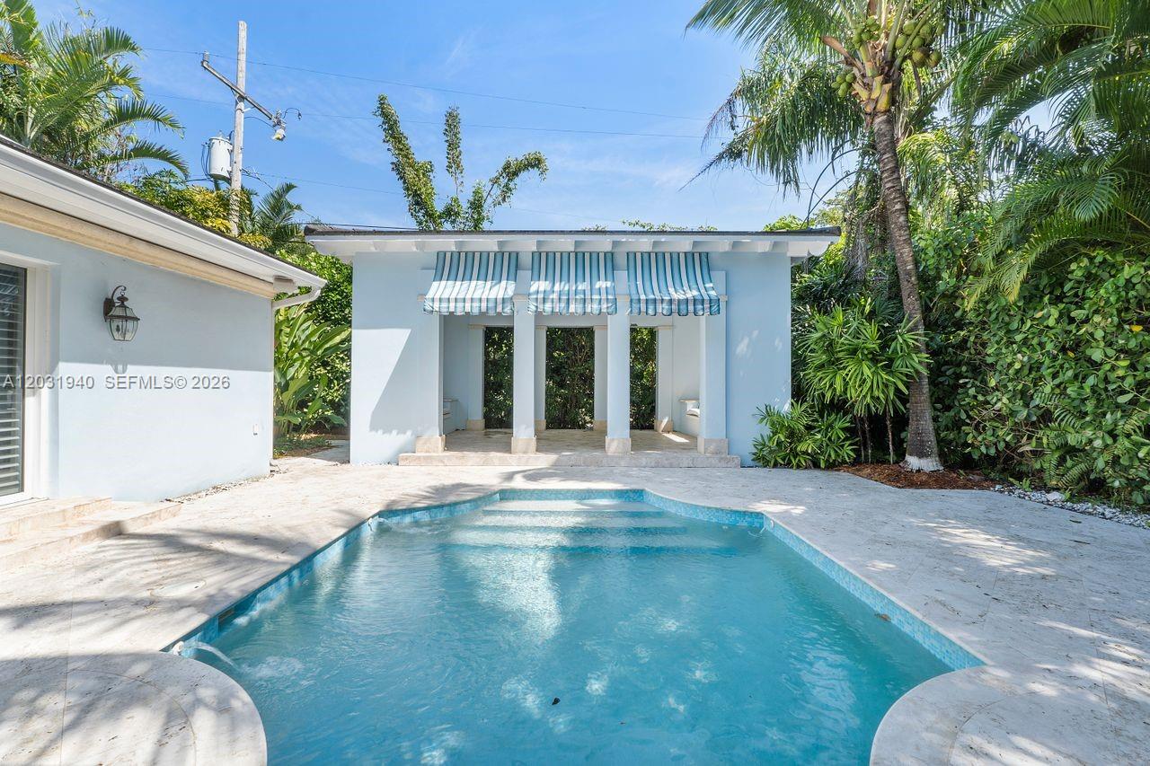 C GABLES RIVIERA SEC 12 - Residential Lease