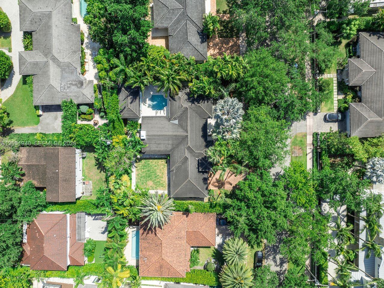 C GABLES RIVIERA SEC 12 - Residential Lease