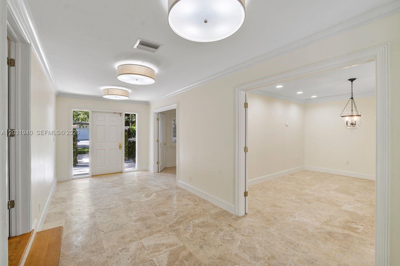 C GABLES RIVIERA SEC 12 - Residential Lease