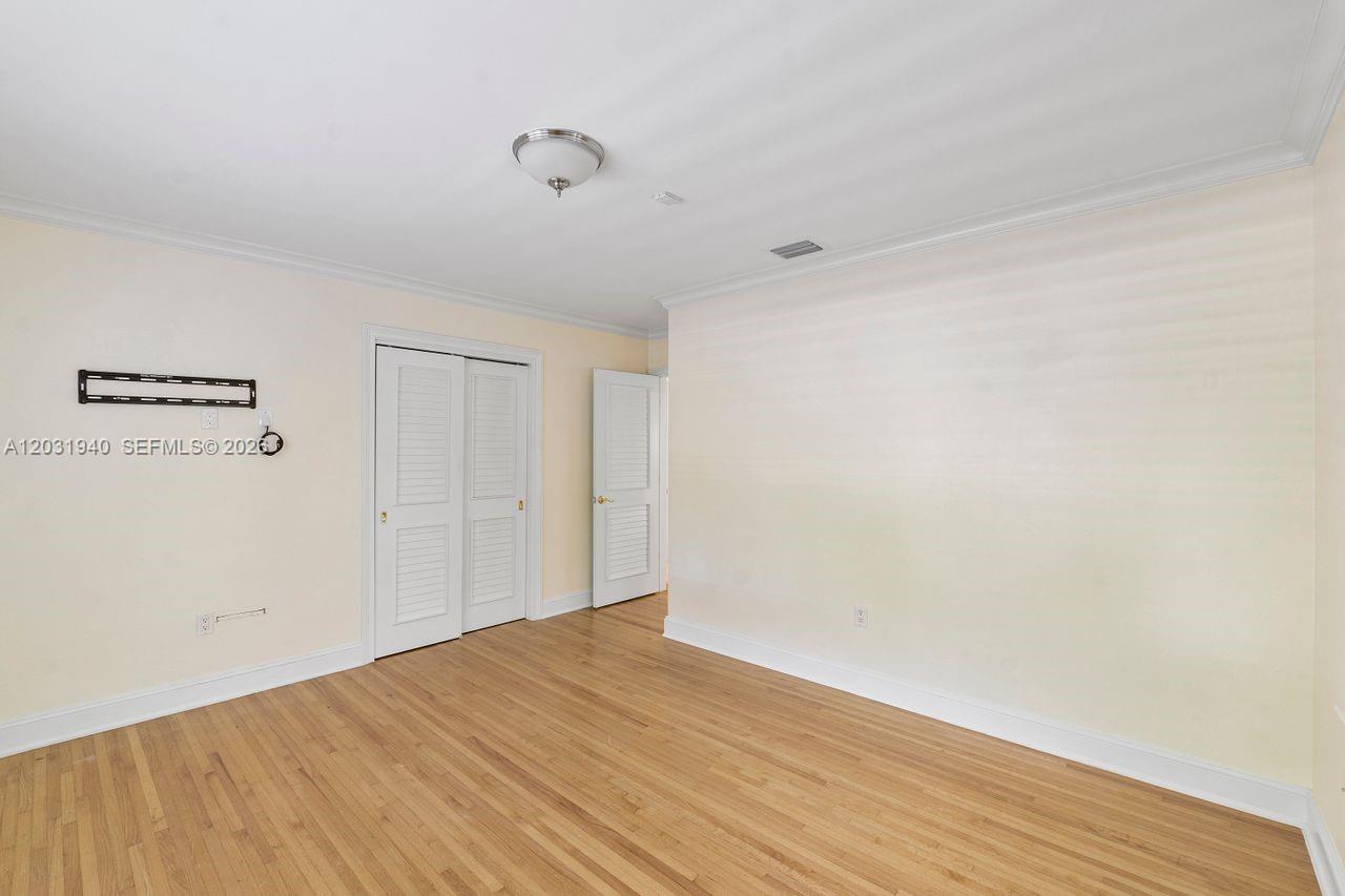 C GABLES RIVIERA SEC 12 - Residential Lease