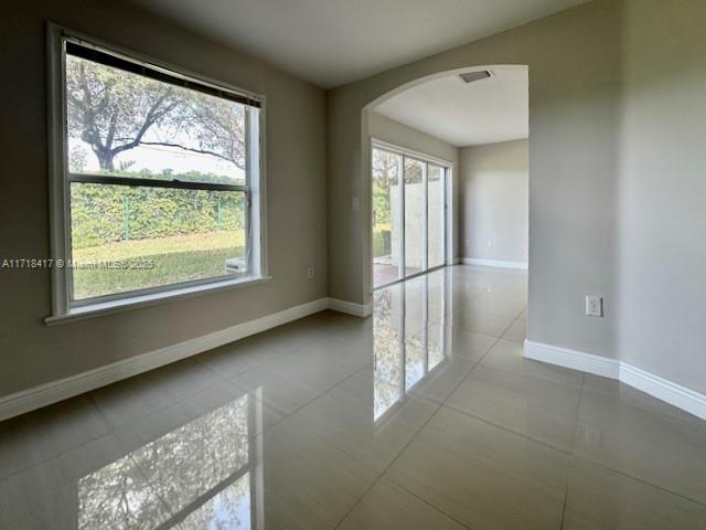 PEMBROKE ISLES 1 - Residential
