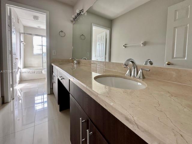 PEMBROKE ISLES 1 - Residential