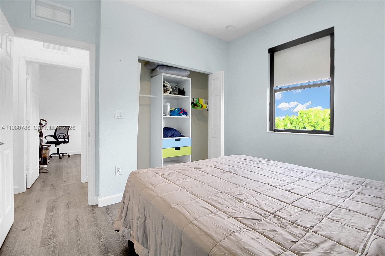 VENETIAN PARC WEST - Residential