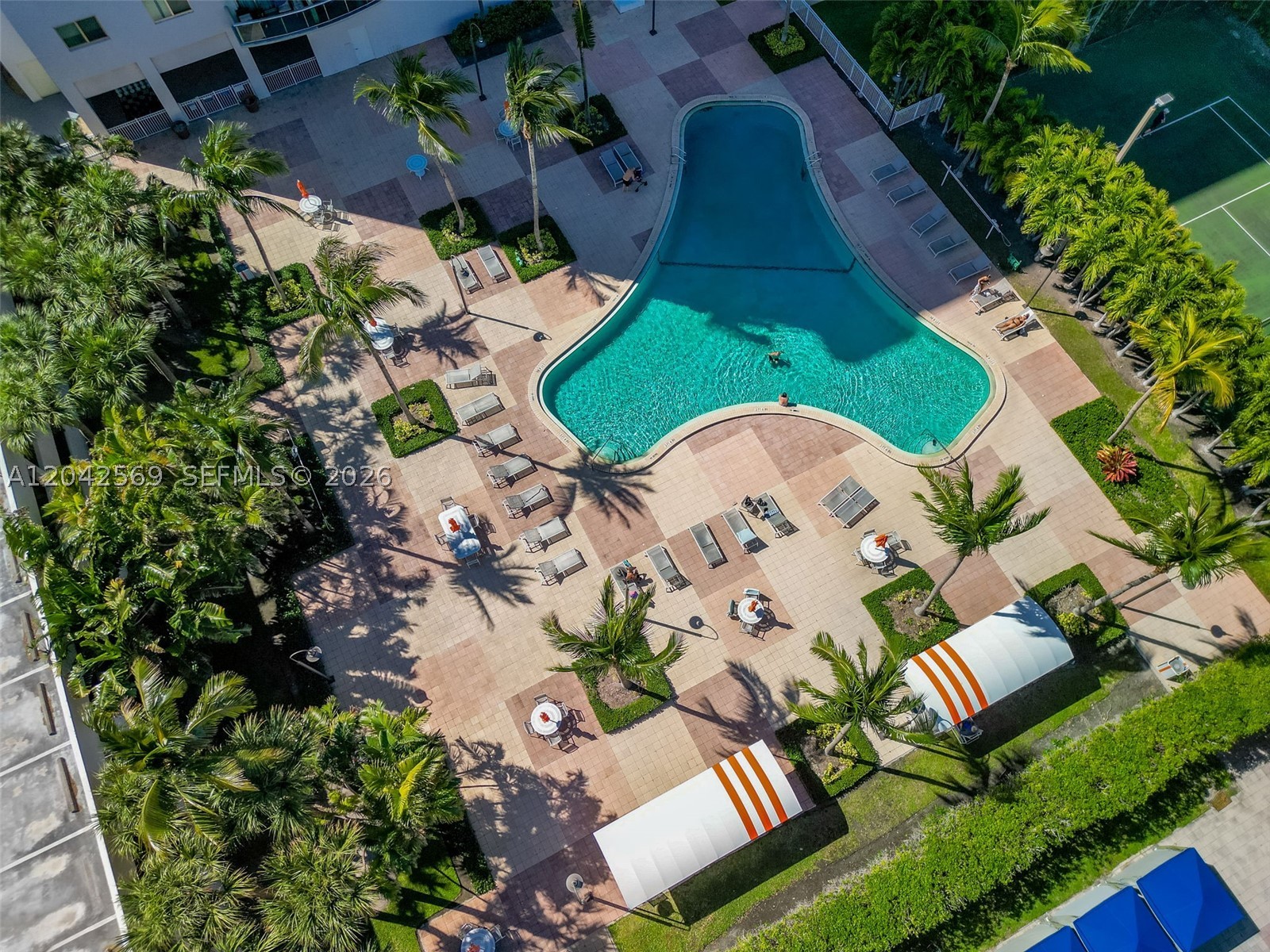 OCEANVIEW BUILDING B COND - Residential