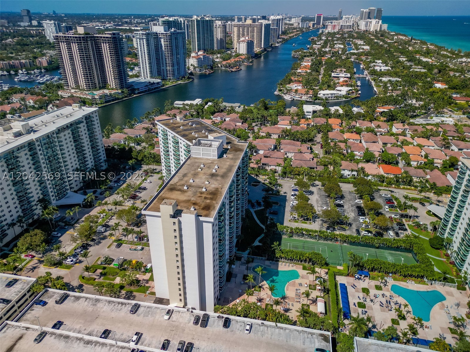 OCEANVIEW BUILDING B COND - Residential