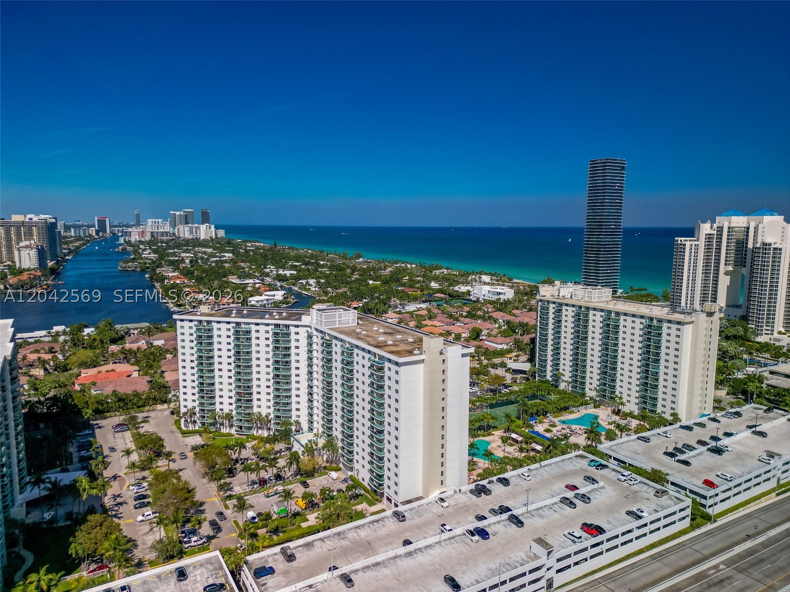 OCEANVIEW BUILDING B COND - Residential