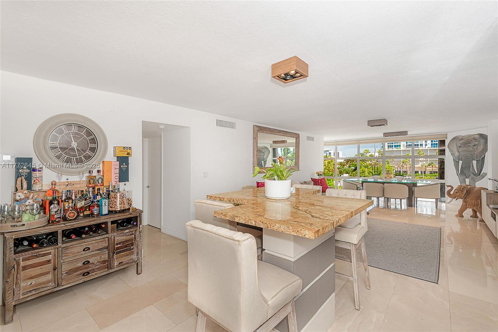 MAR DEL PLATA CONDO - Residential