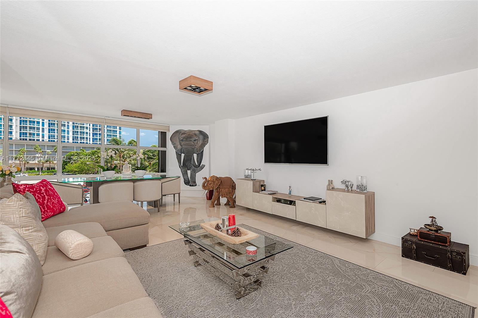 MAR DEL PLATA CONDO - Residential