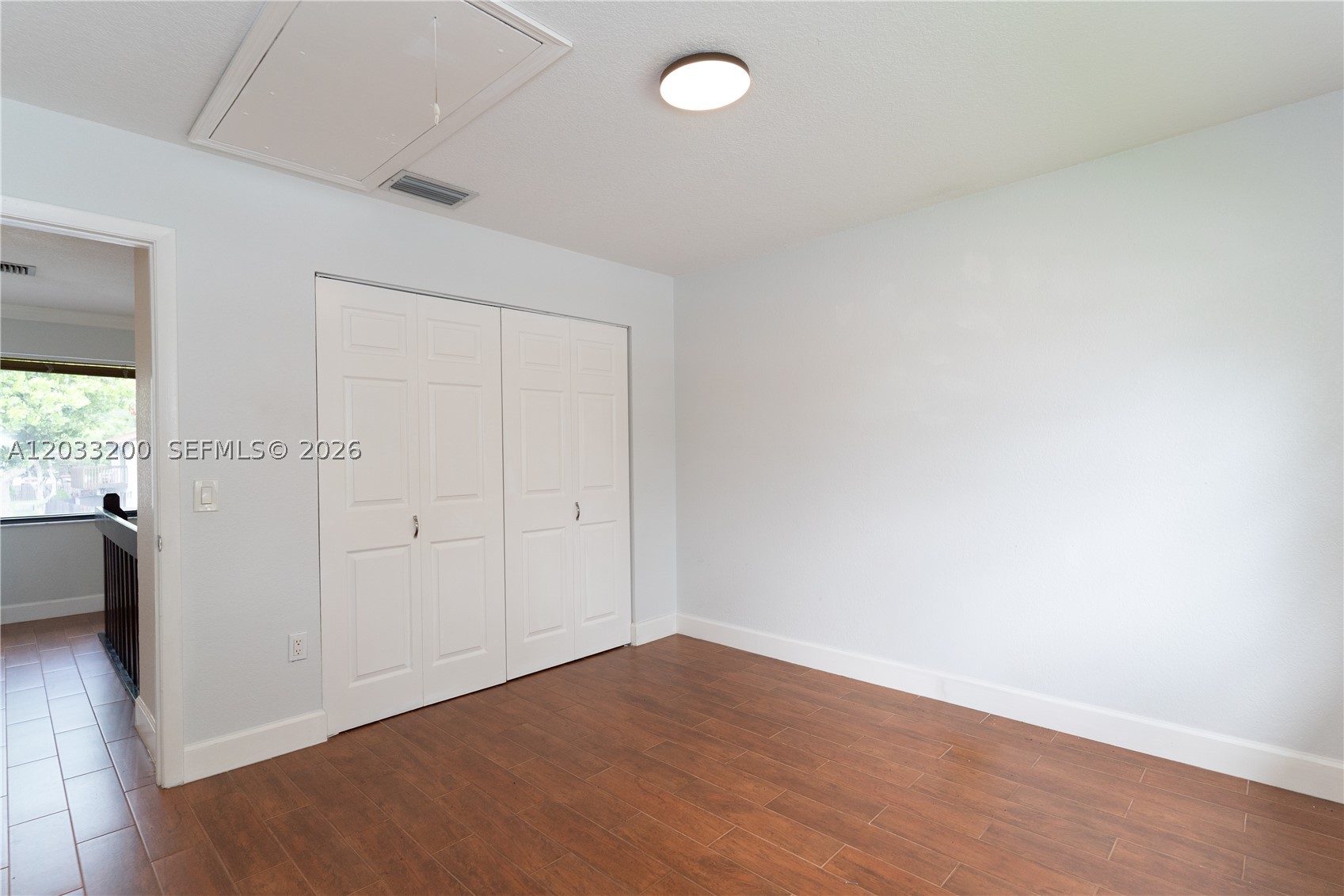 CROSSINGS VILG HOMES COND - Residential