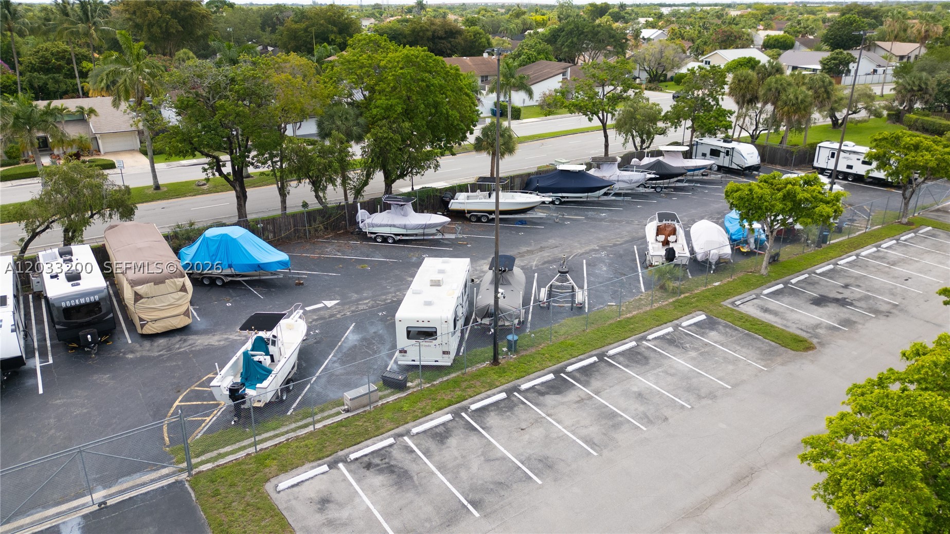 CROSSINGS VILG HOMES COND - Residential