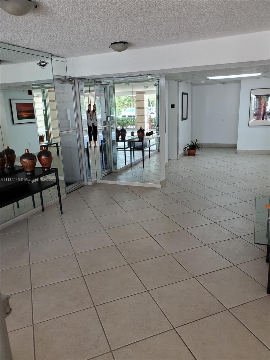 MAGALUF TOWERS CONDO - Residential Lease