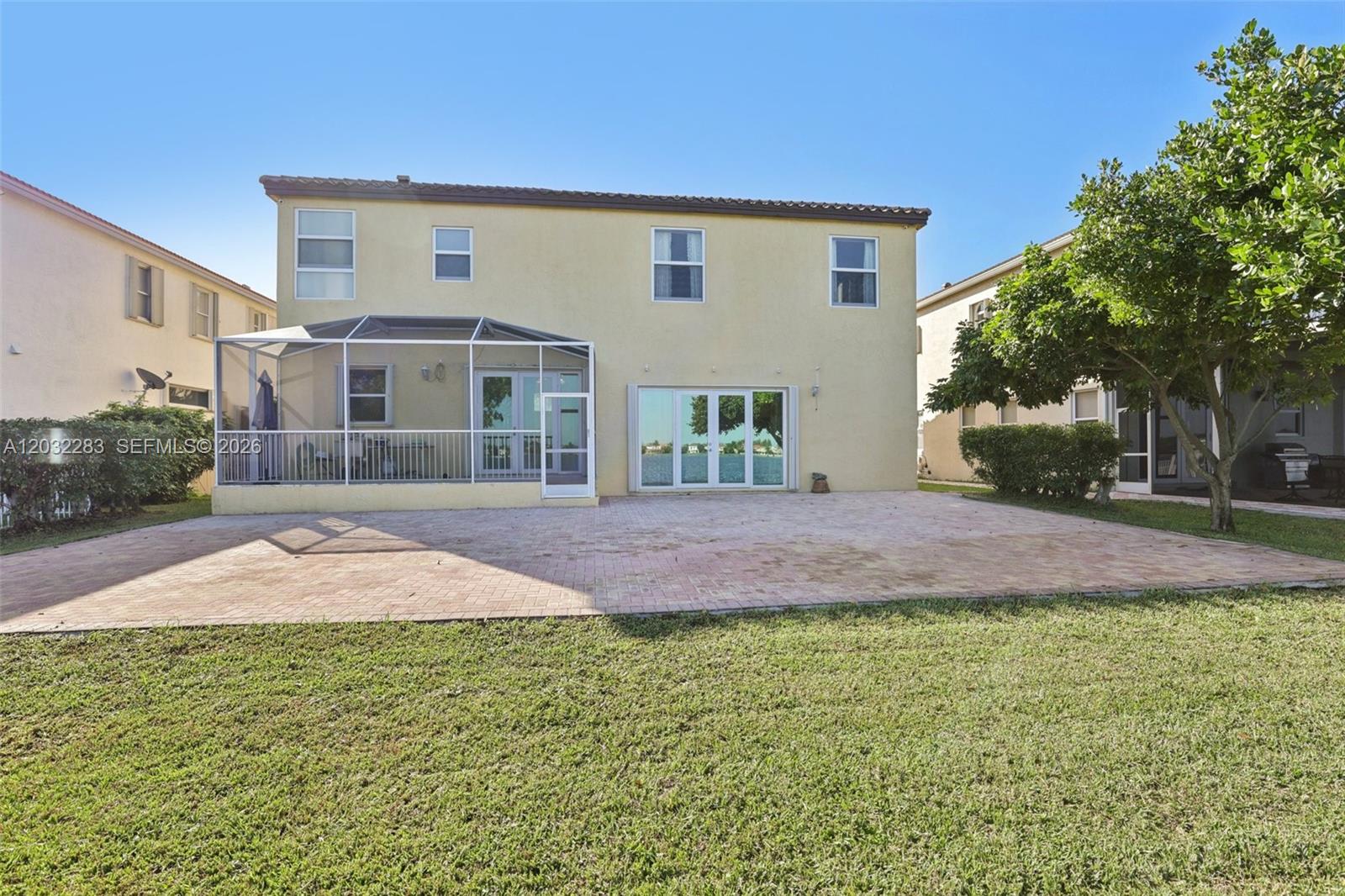 RIVIERA ISLES II - Residential