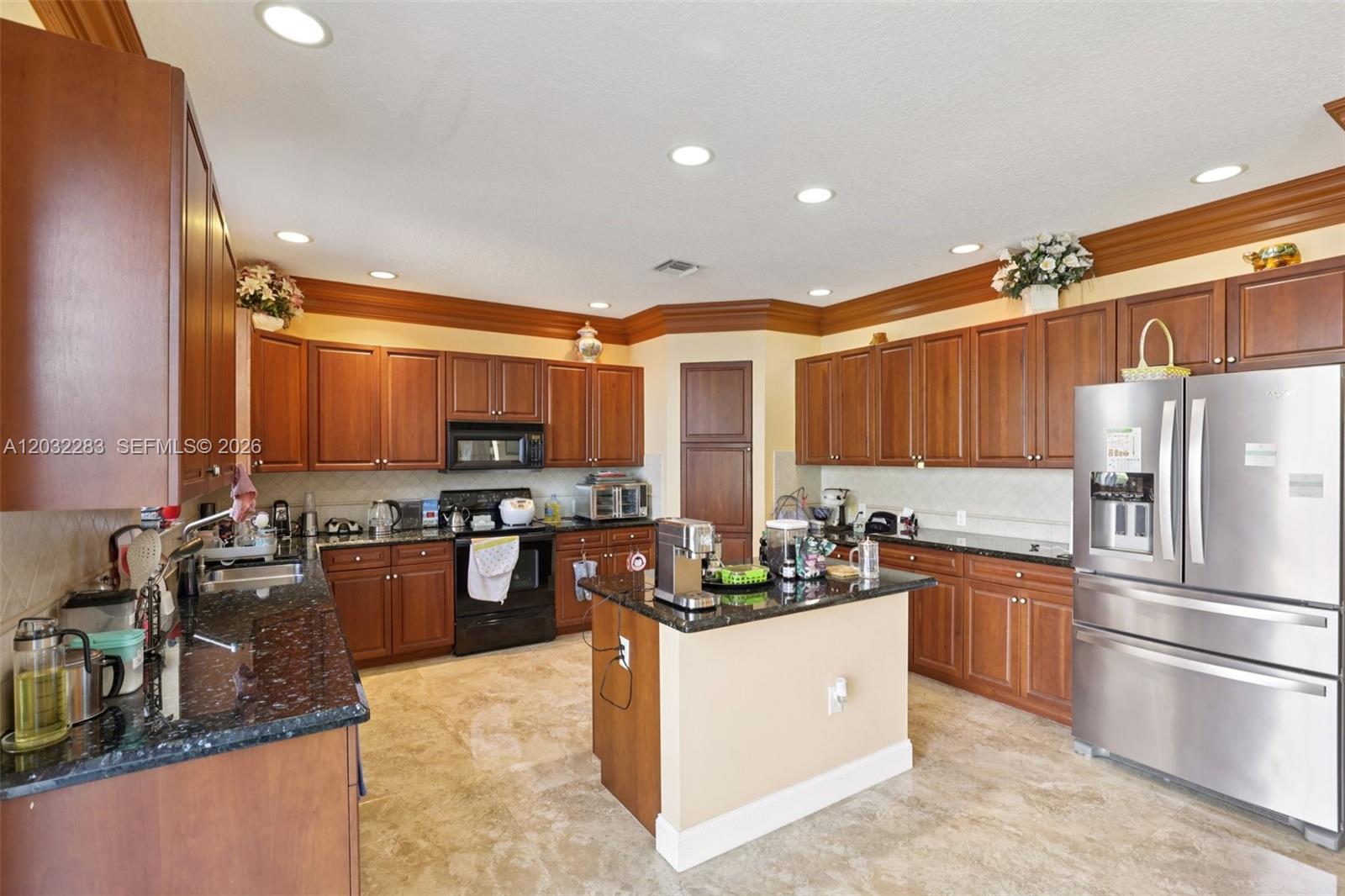 RIVIERA ISLES II - Residential