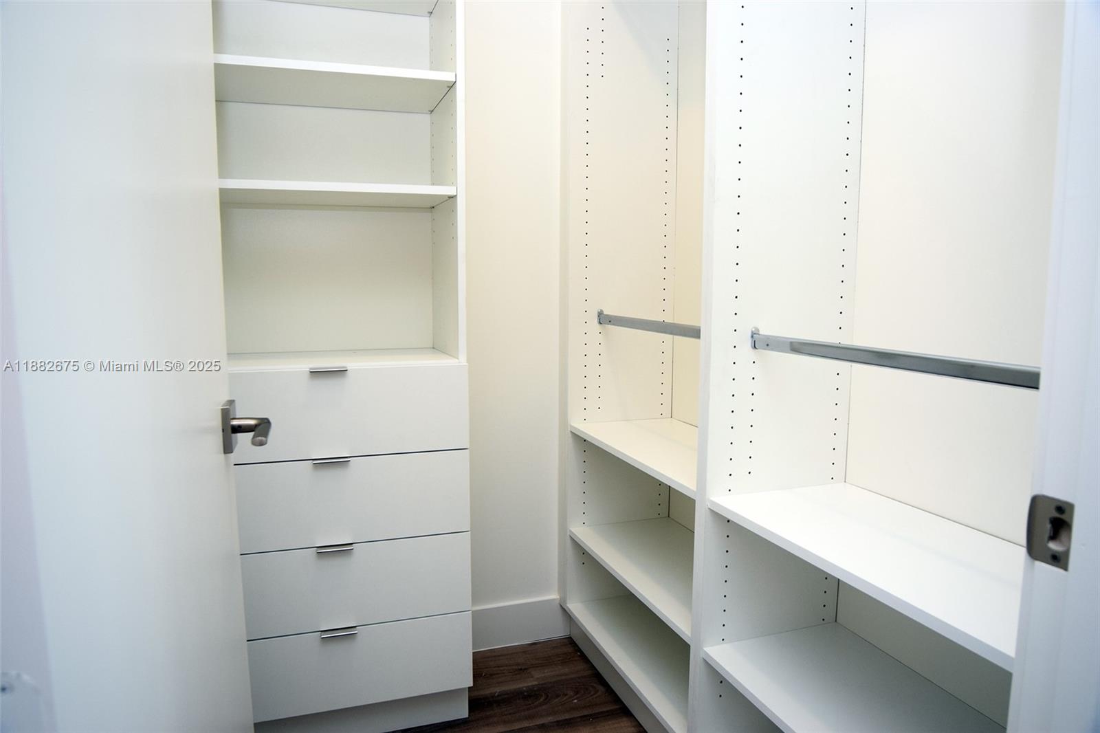 FLORANADA CENTER - Residential Lease