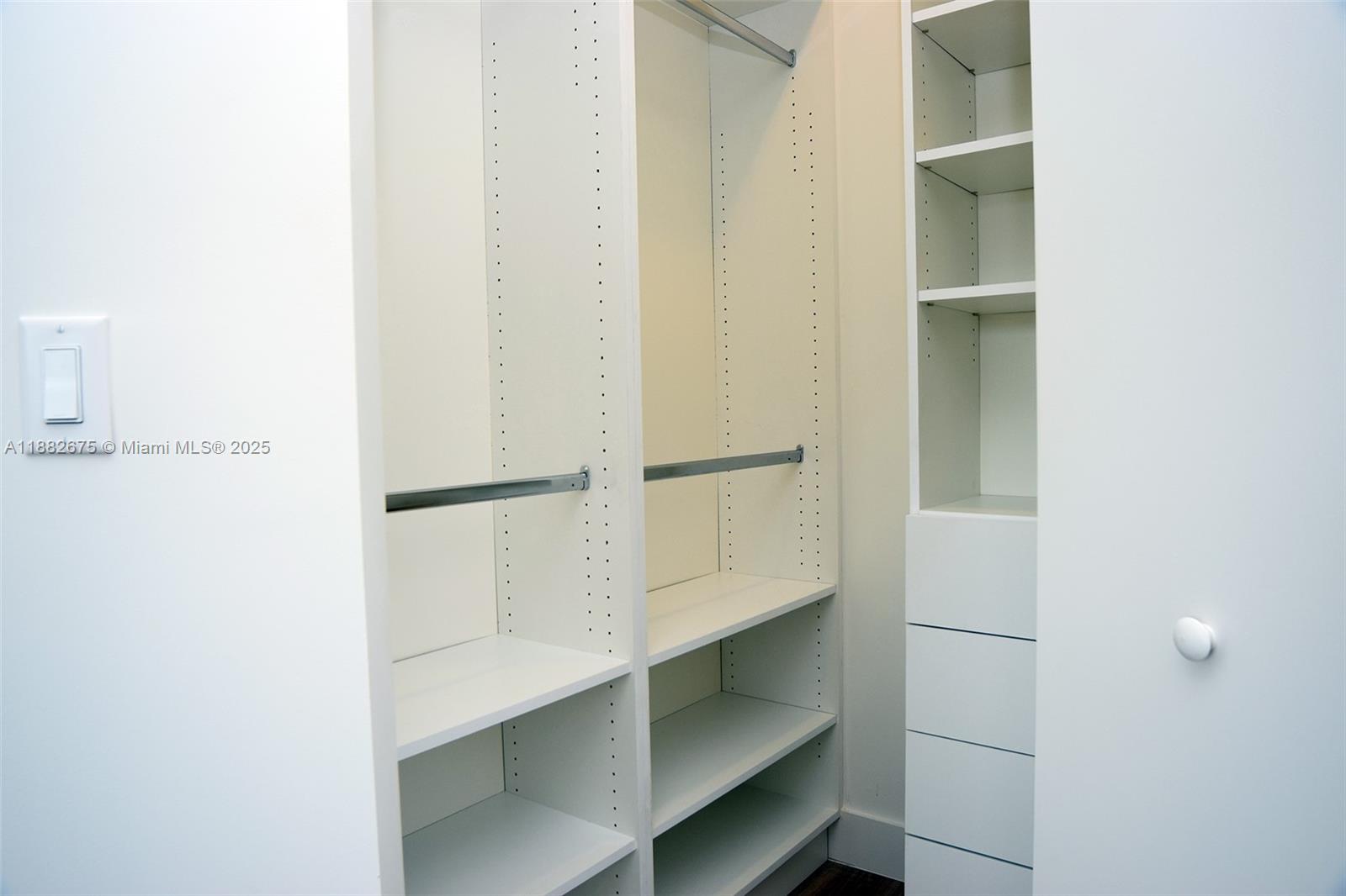 FLORANADA CENTER - Residential Lease