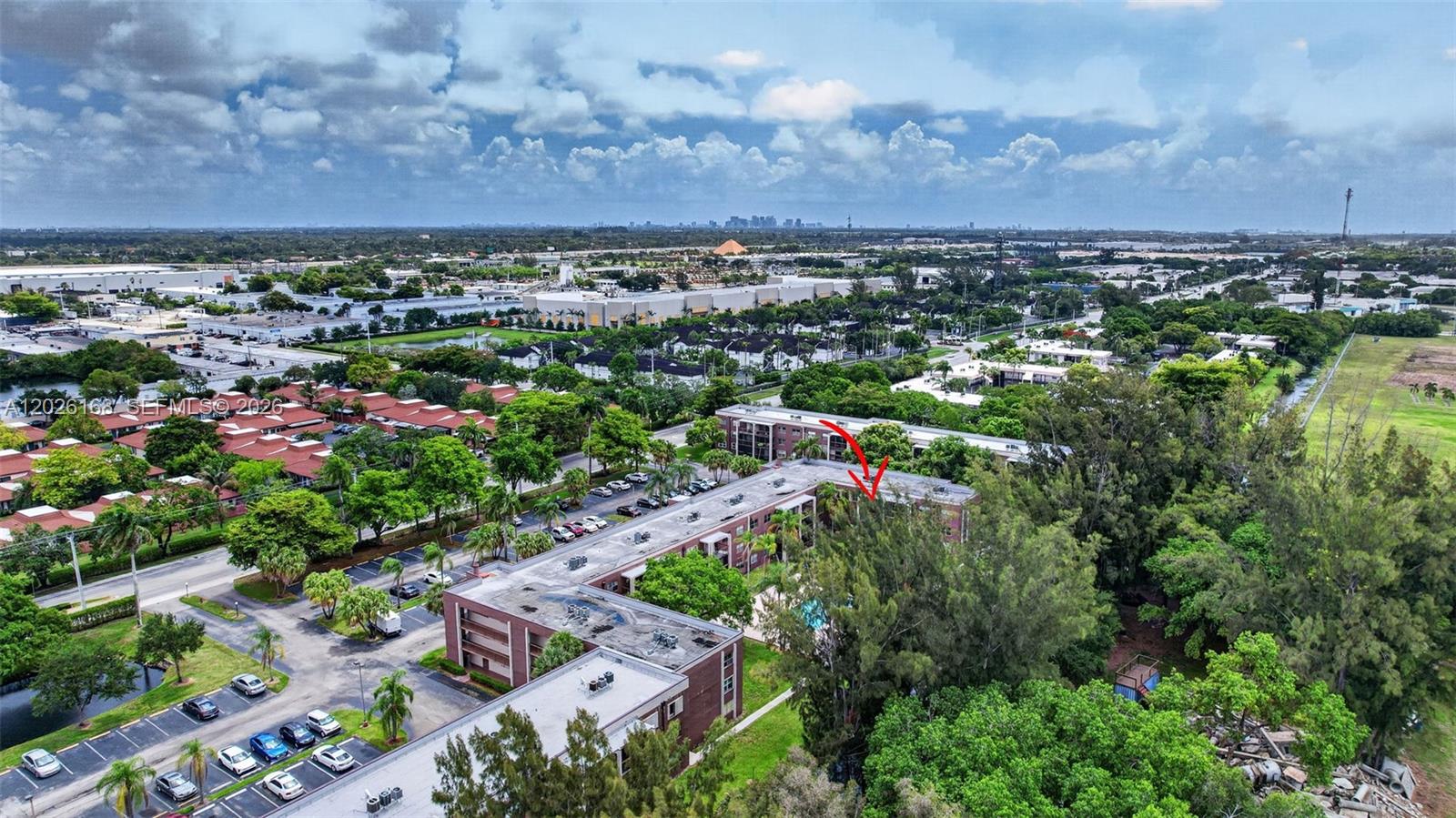 NOVA GARDENS CONDO - Residential