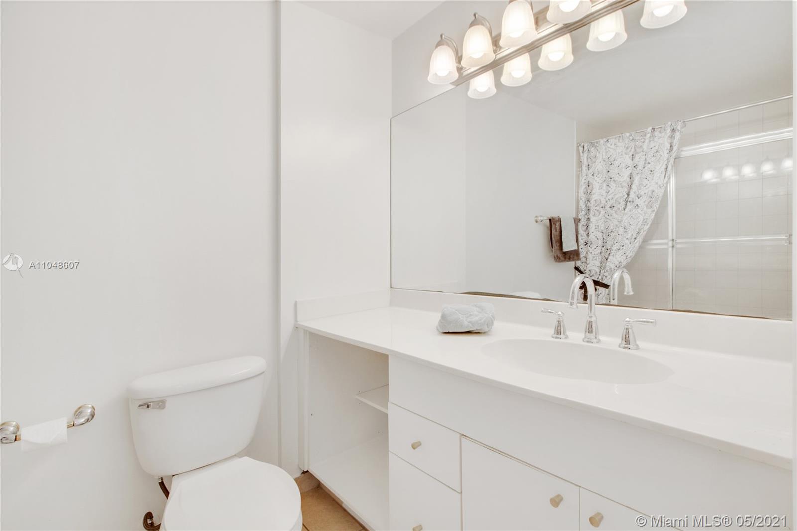VILLA BRICKELL CONDO - Residential