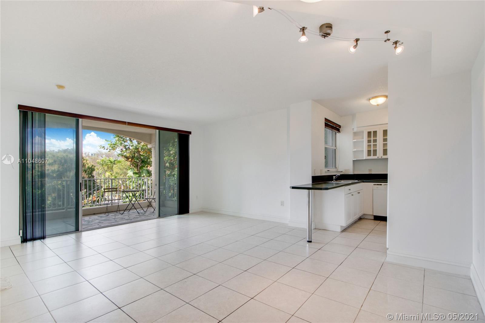 VILLA BRICKELL CONDO - Residential