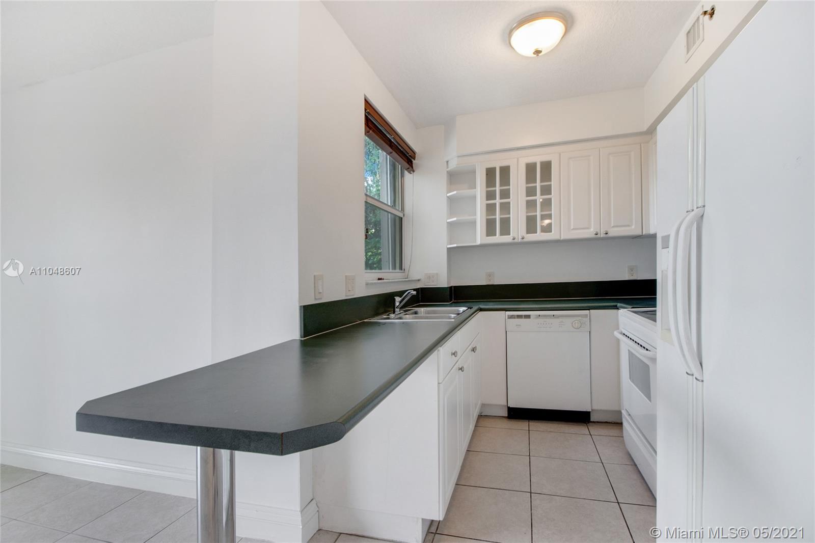 VILLA BRICKELL CONDO - Residential