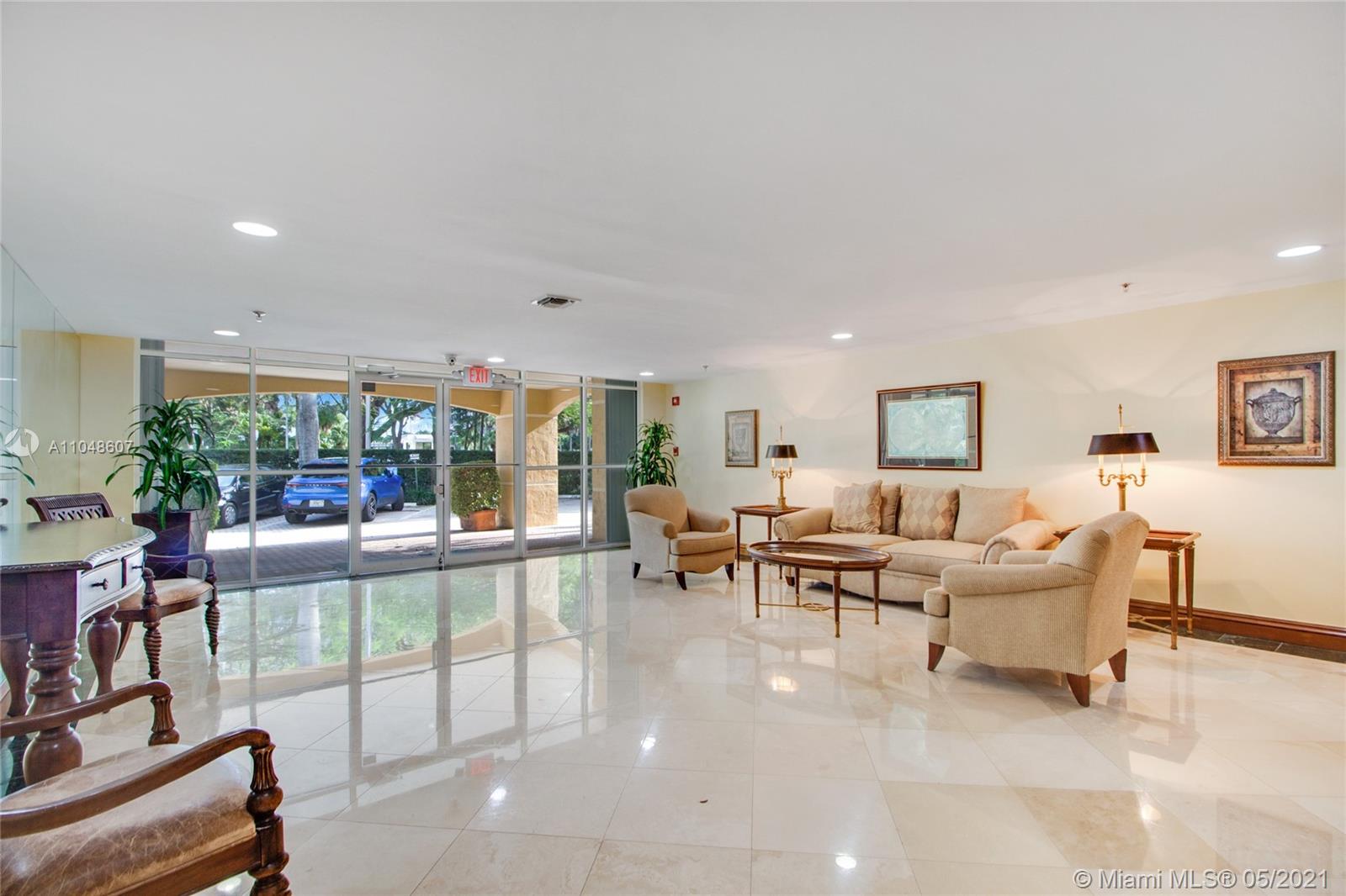 VILLA BRICKELL CONDO - Residential