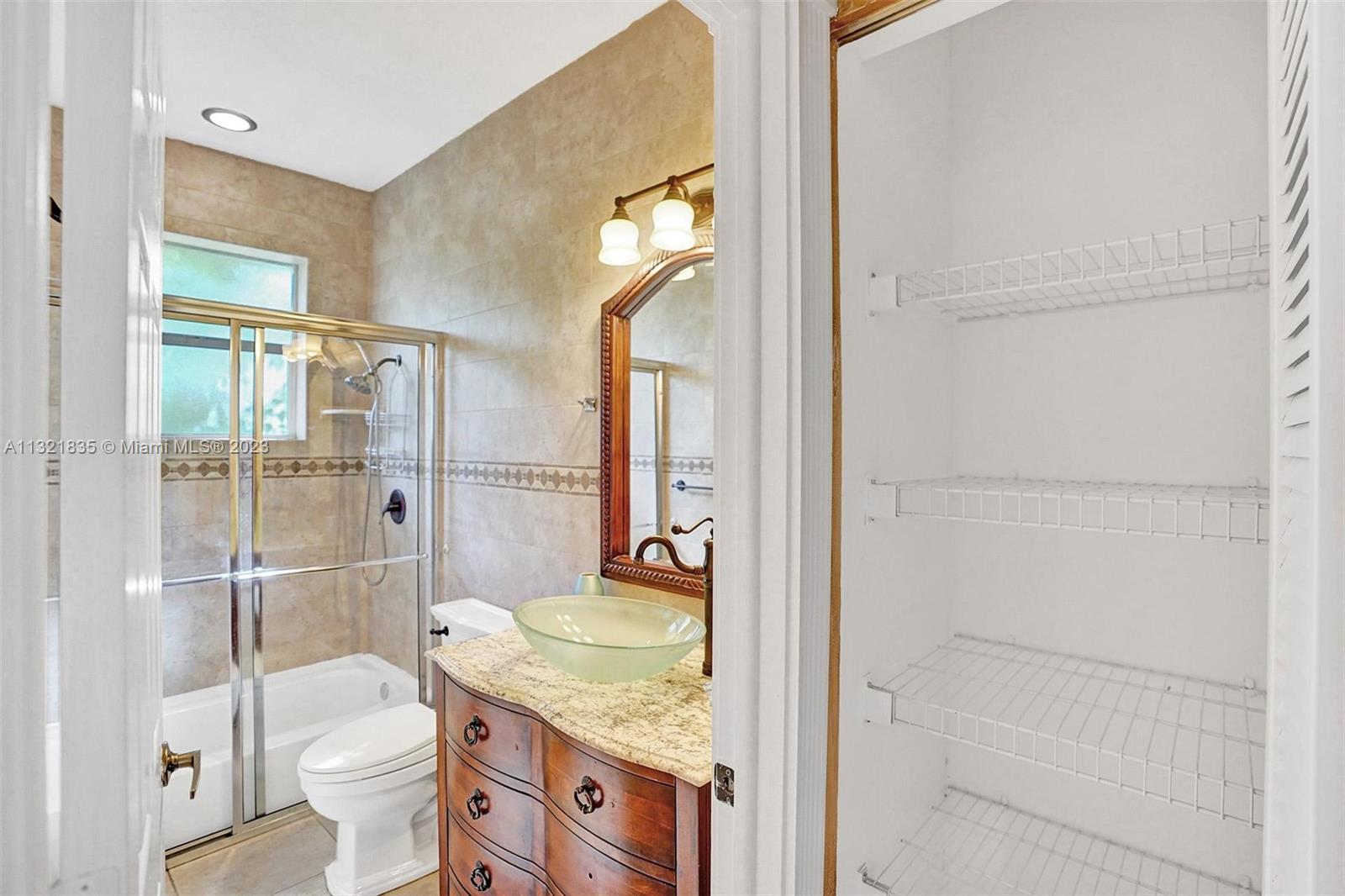 BENNINGTON - Residential Lease