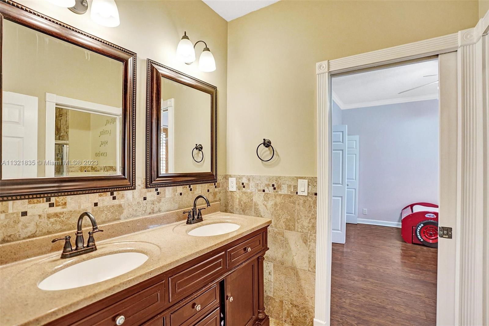 BENNINGTON - Residential Lease