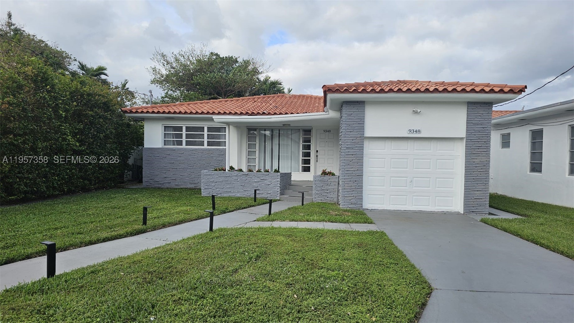 ALTOS DEL MAR NO 5 - Residential