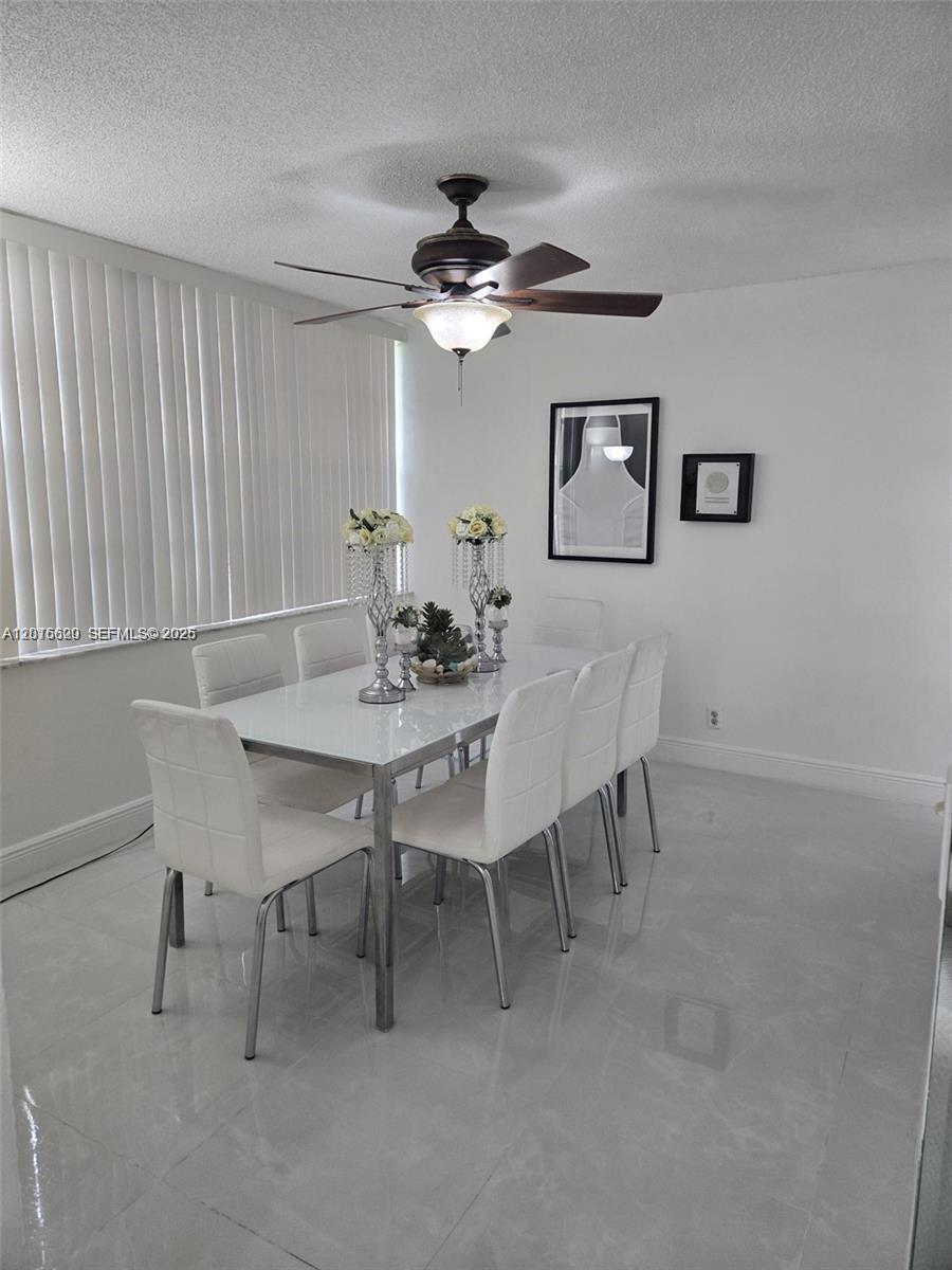 LIVE OAK CONDOMINIUM TWO - Residential
