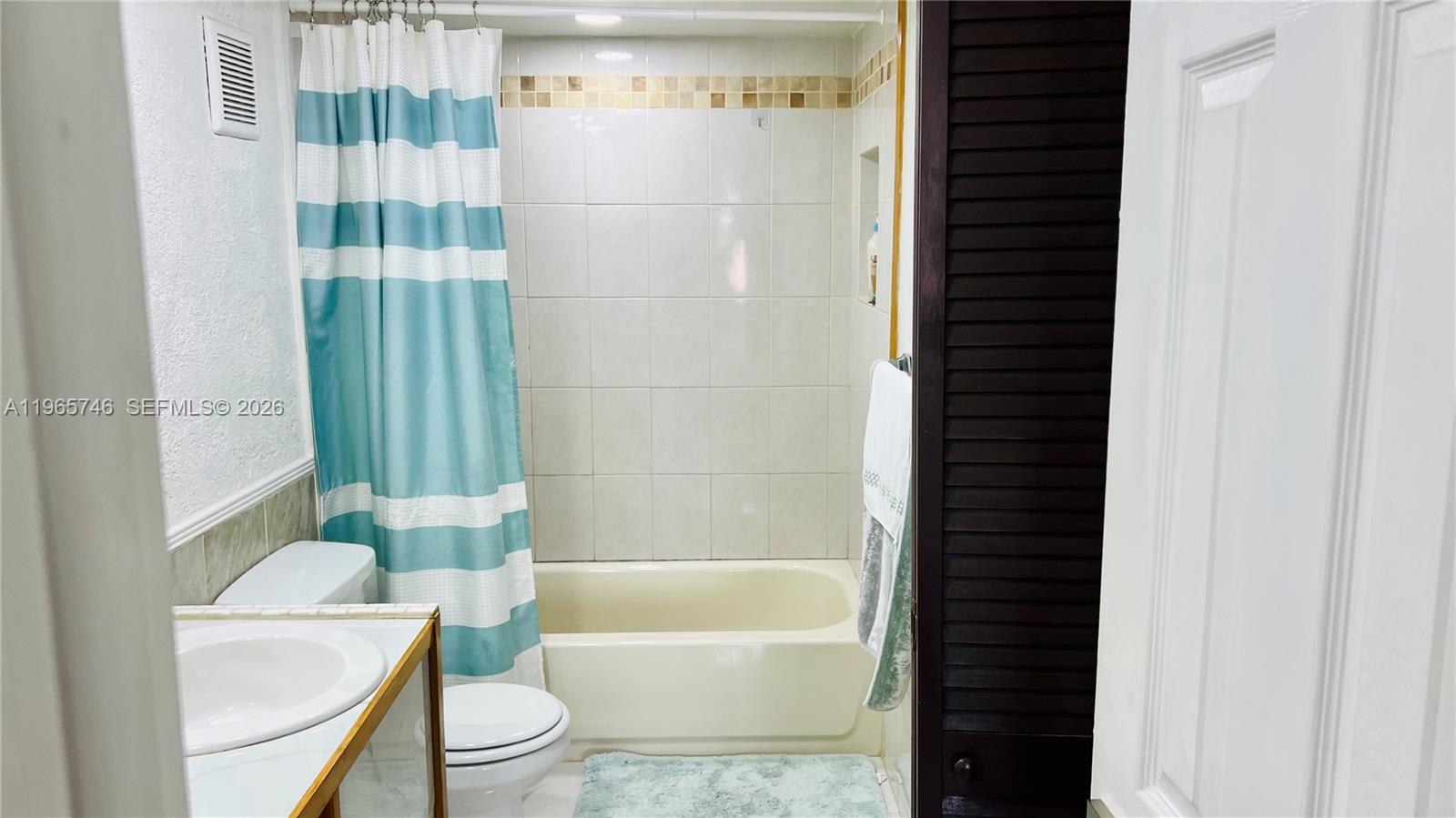 CYPRESS CLUB OF KENDALE C - Residential