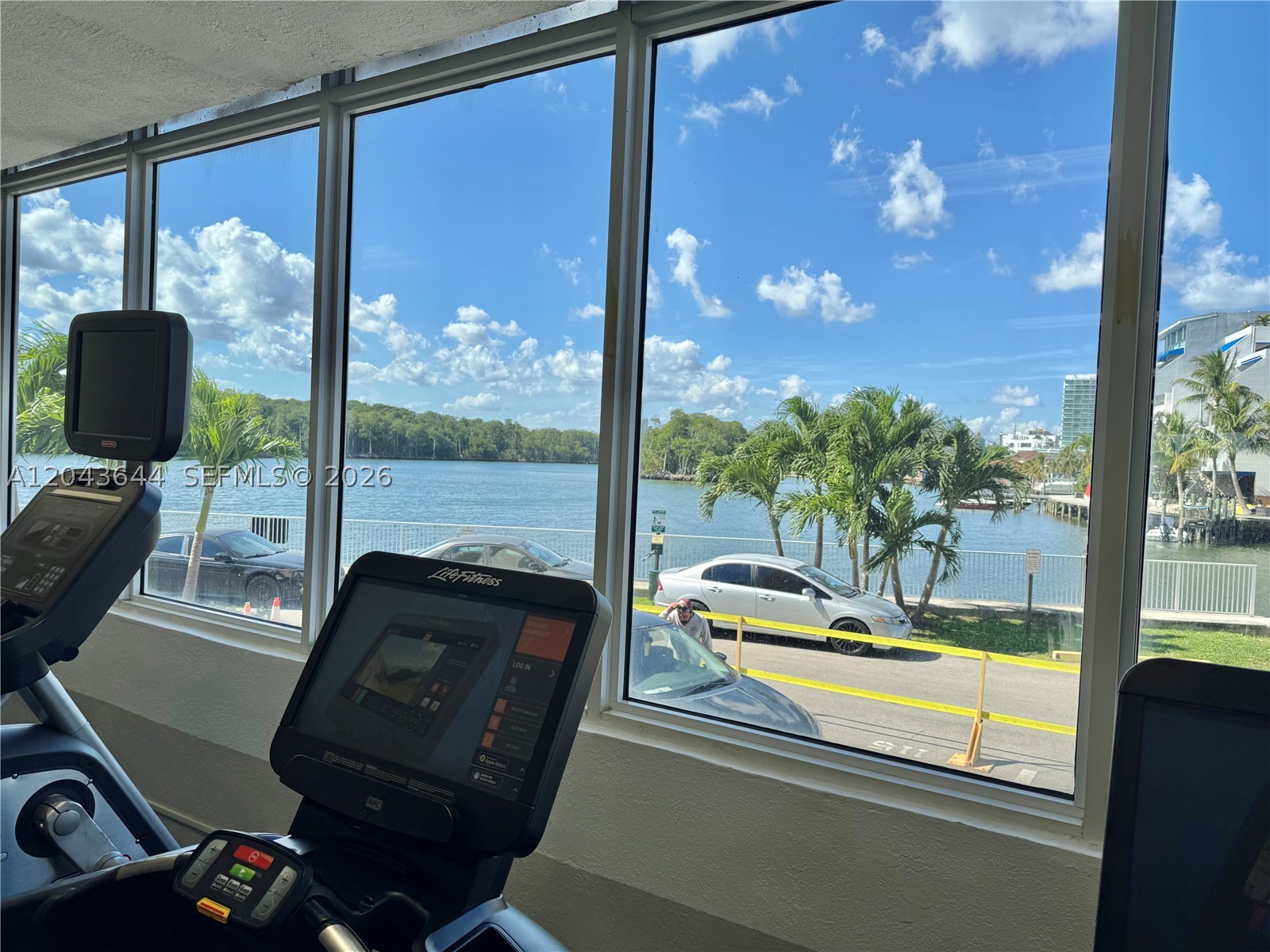 COASTAL TOWERS CONDO - Residential Lease