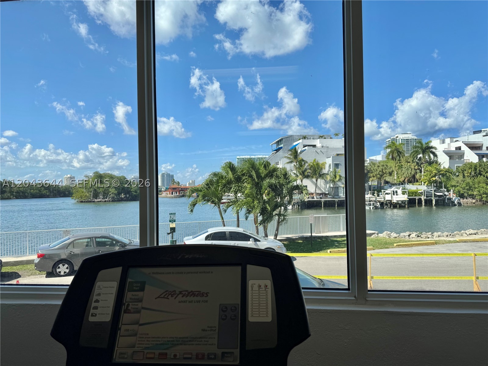 COASTAL TOWERS CONDO - Residential Lease