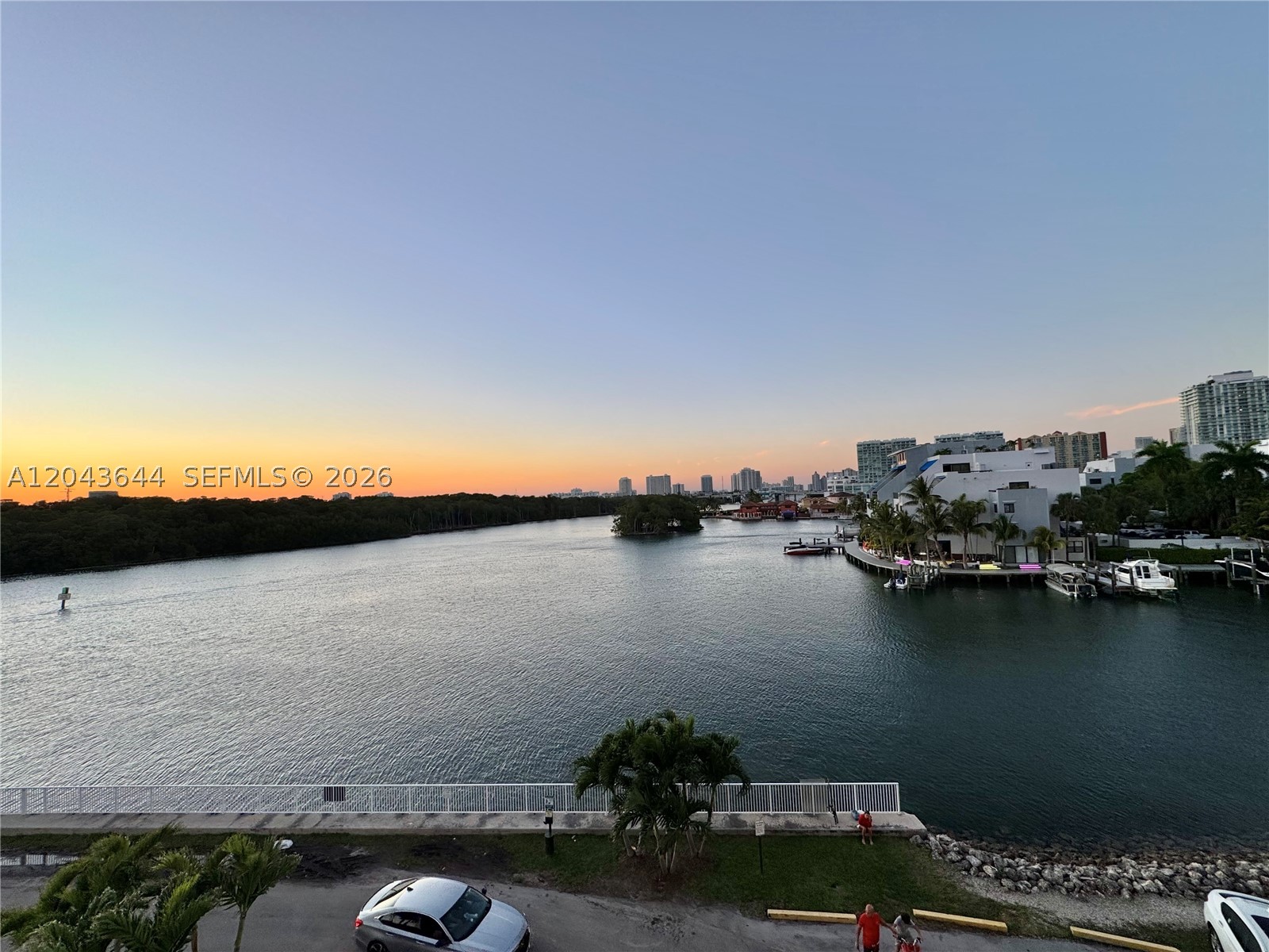 COASTAL TOWERS CONDO - Residential Lease